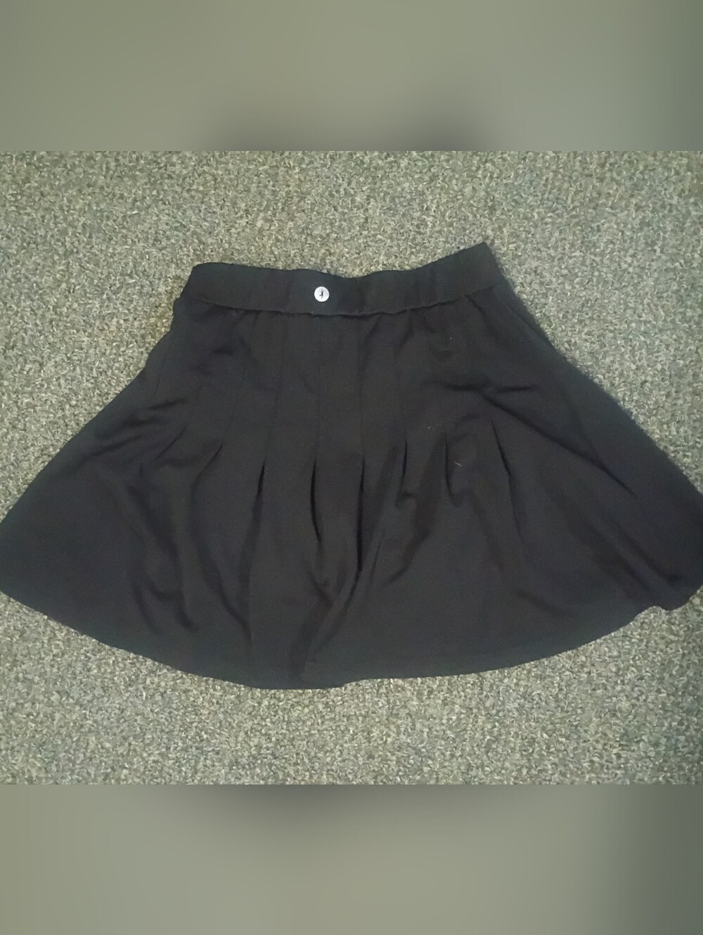 PREOWNED Classic Black Pleated Mini Skirt